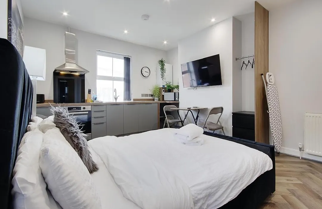 Wimbourne Road Apartment 1-1